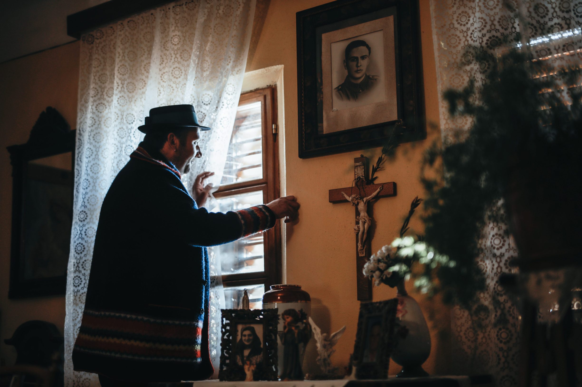 Karlo je bio domobran i HSS-ovac, kaže Maroševac, Imao je puno bratića, pa je tako bilo i više političkih struja u obitelji. Neki su bili partizani, neki i ustaše, a neki HSS-ovci