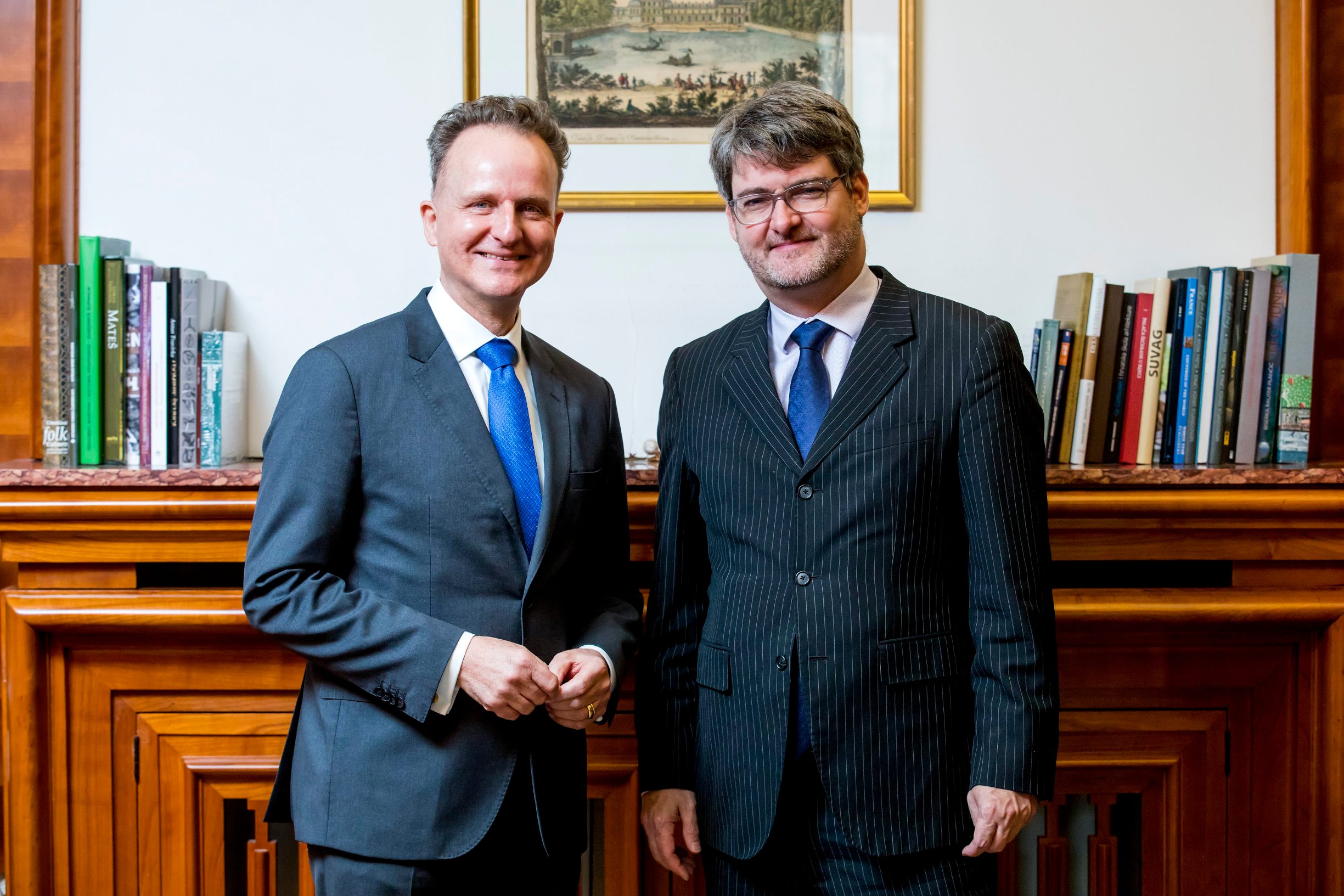 German ambassador Robert Klinke (left) and French ambassador Gaël Francois Veyssière