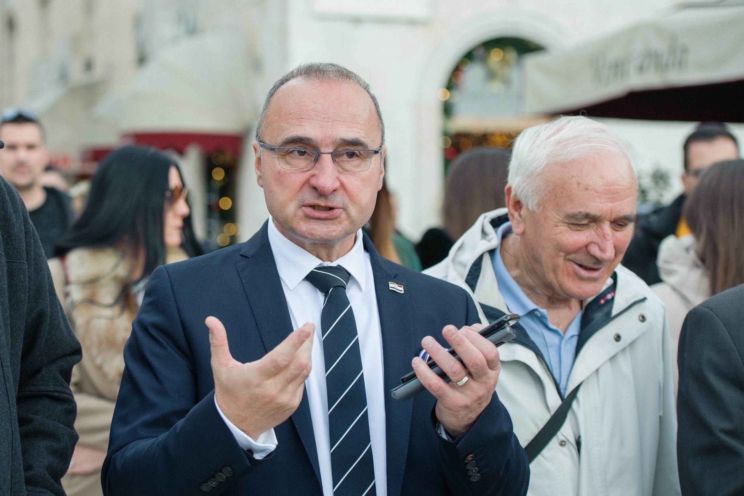 Gordan Grlić Radman