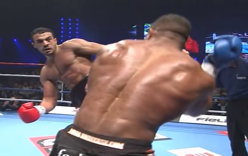 Badr Hari vs Alistair Overeem