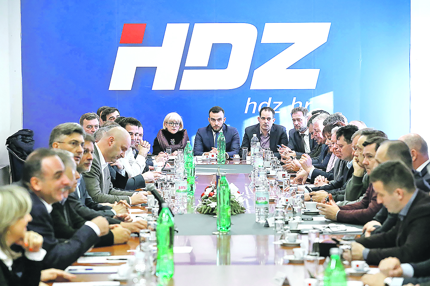 277627-353789-hdz_sjednica22-301219