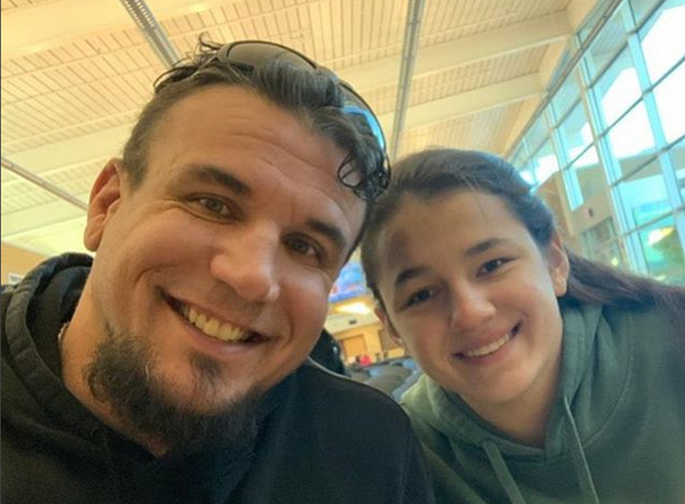 Frank Mir i njegova kći