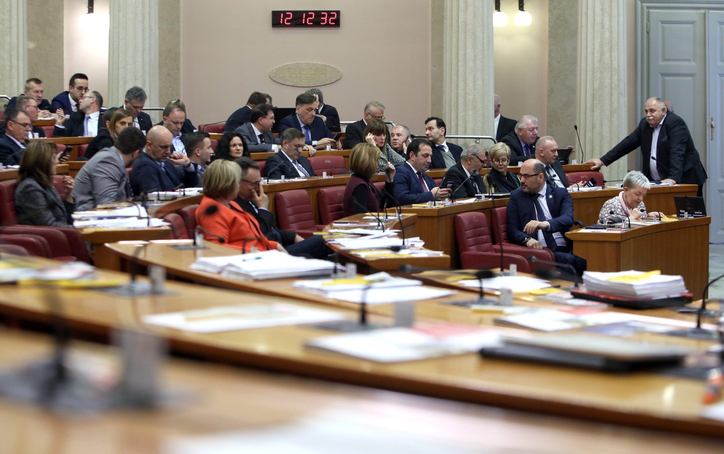 sabor_glasanje7-212020