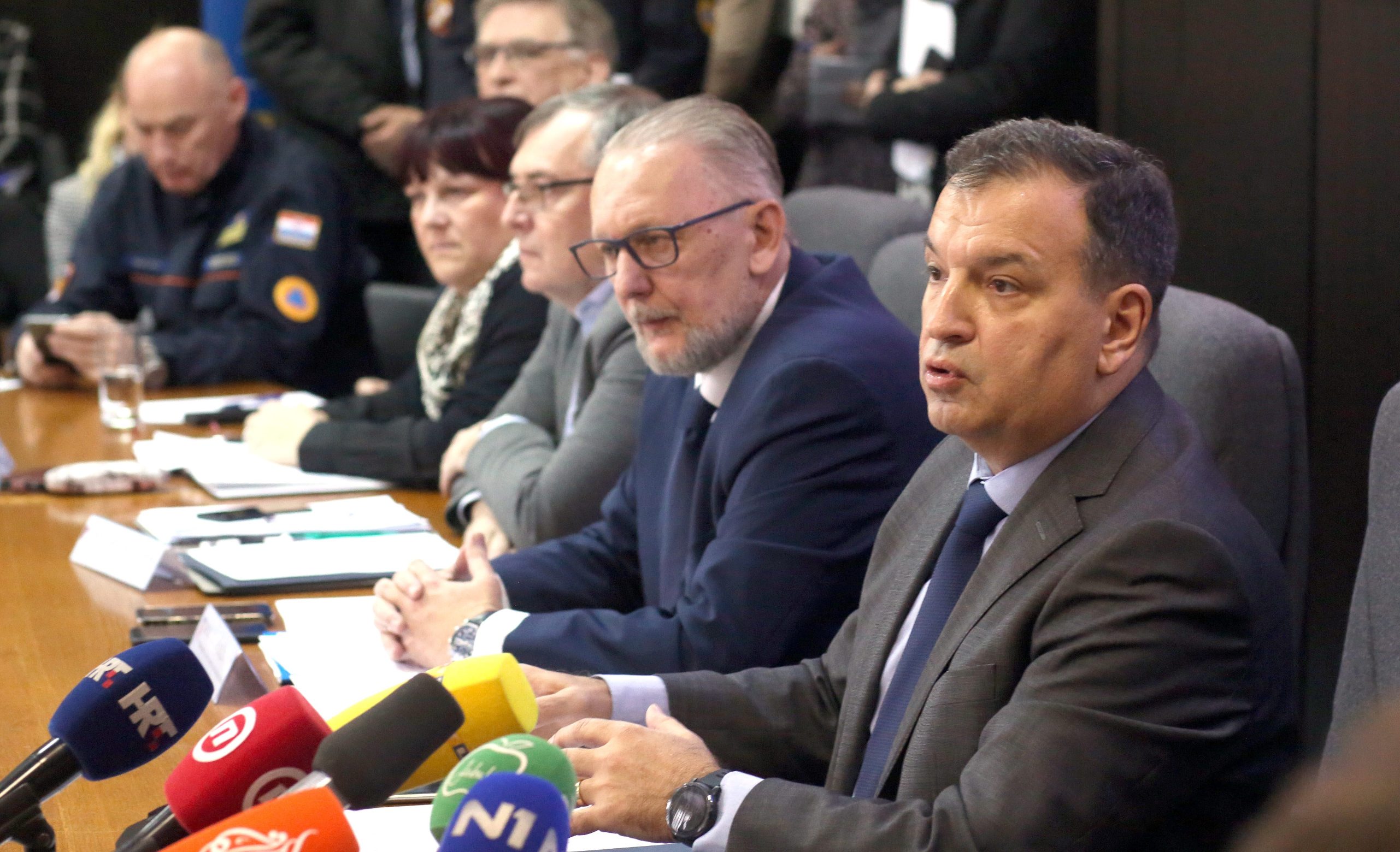 korona_press6-260220