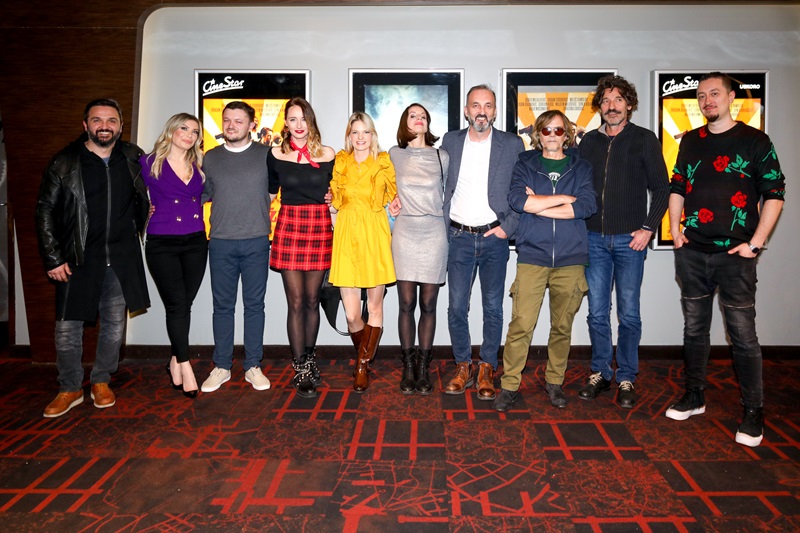 Filmska ekipa 4 ruze