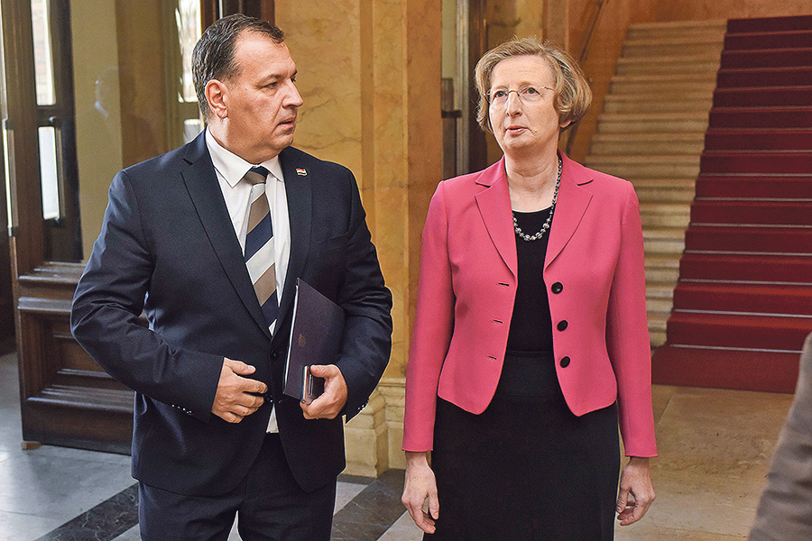 Vili Beroš i Alemka Markotić