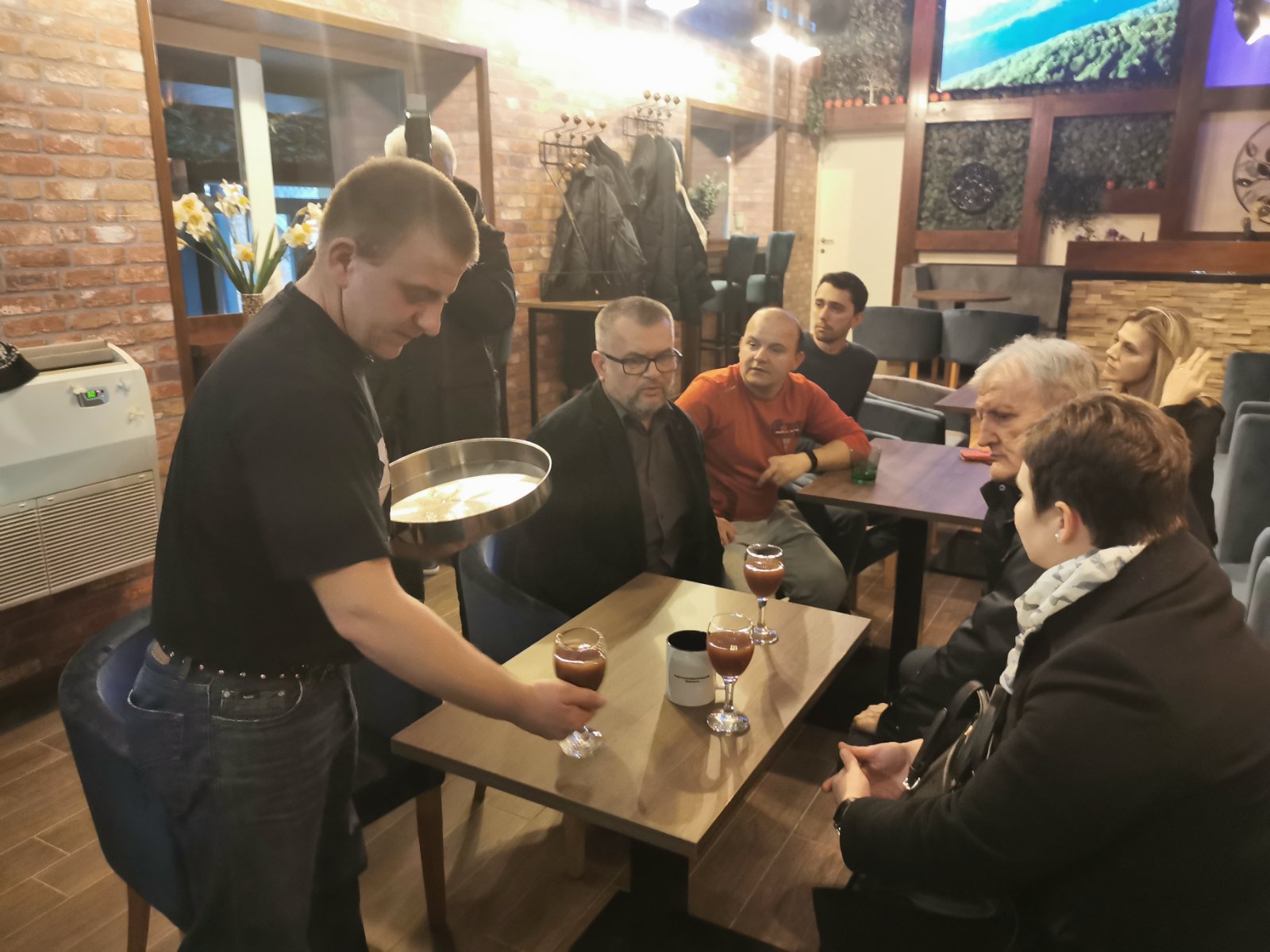 IMG-b8b7beb5ca180fe16ddd6c7e7ee479cf-V