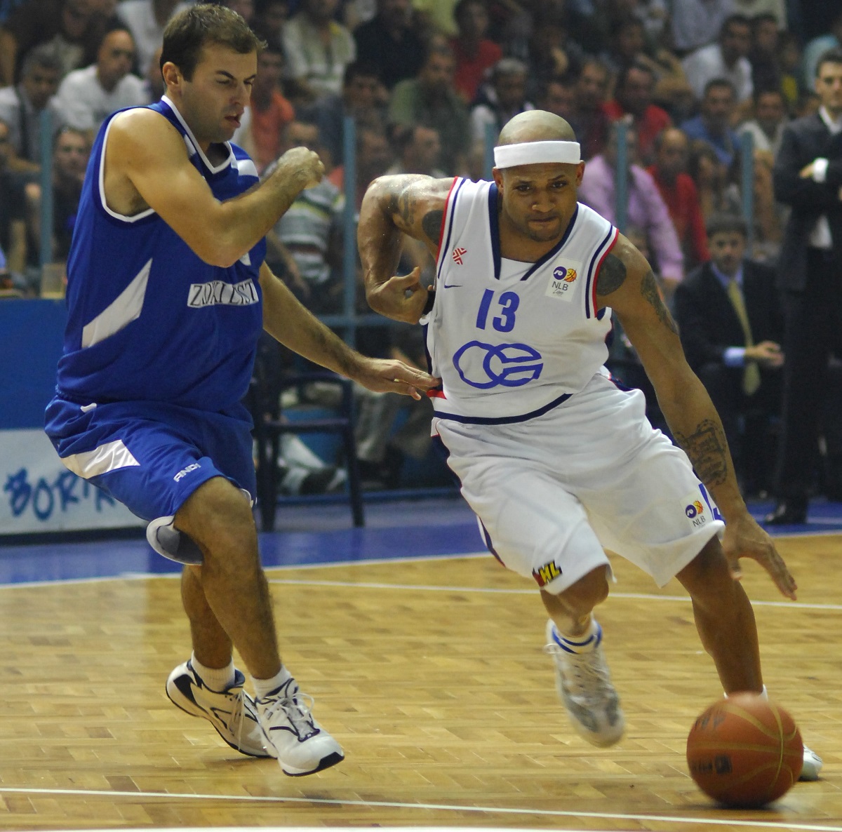 Larry Ayuso