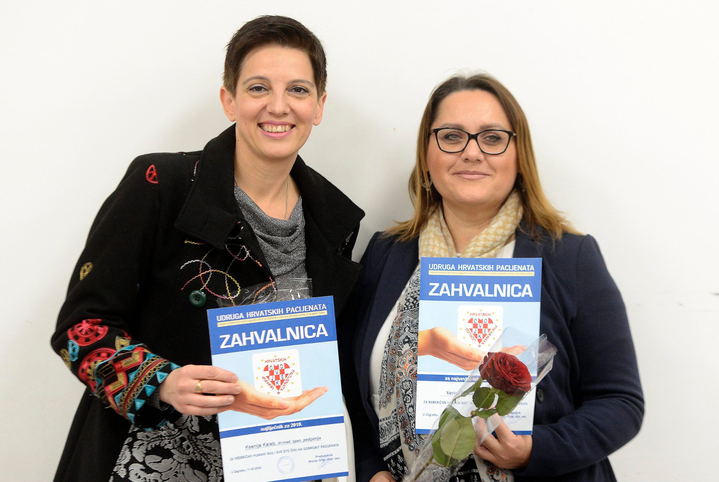 Na fotografiji: Ksenija Kaleb (najliječnica), Verica Farkaš (najsestra)