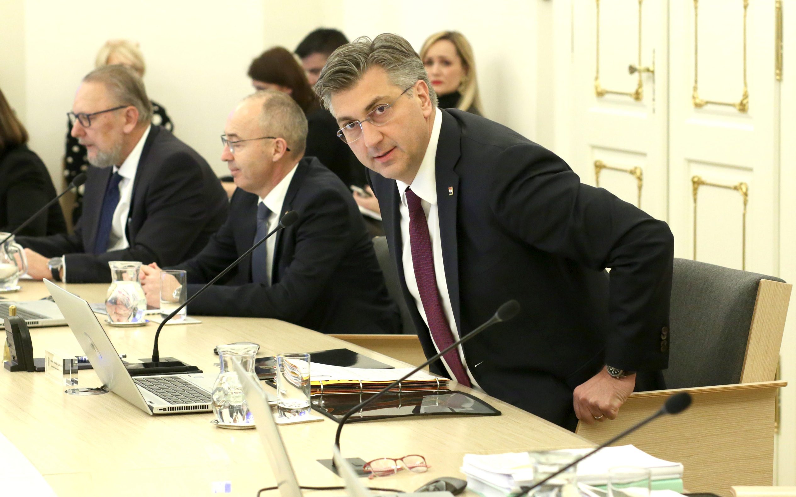 vlada_sjednica5-060220