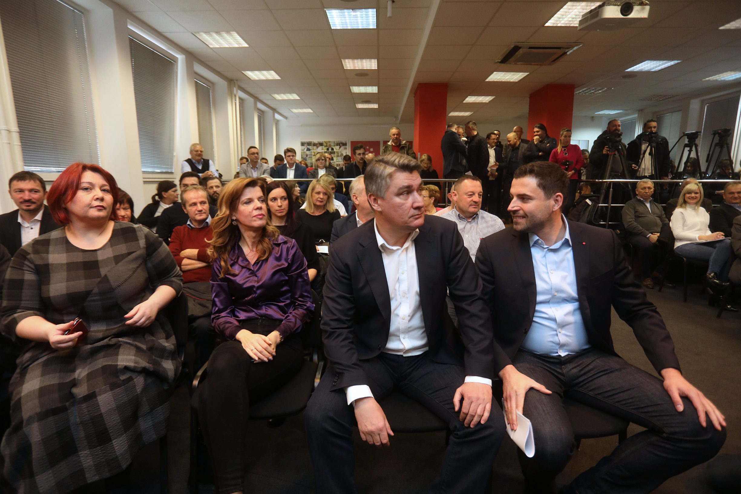 Biljana Borzan, Zoran Milanović, Davor Bernardić