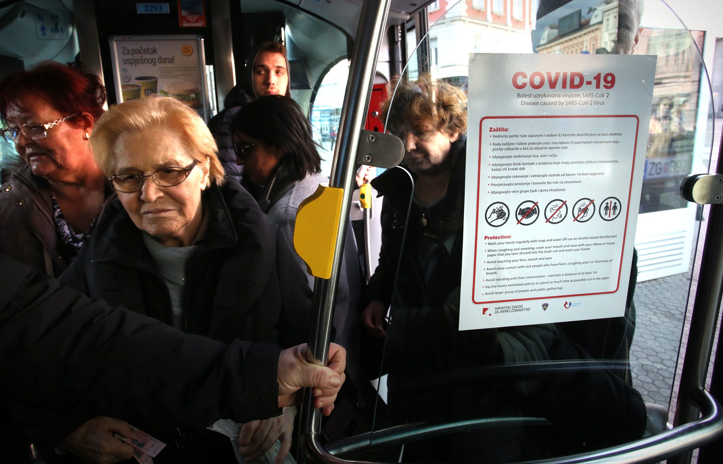 Prevention signs in the public transport