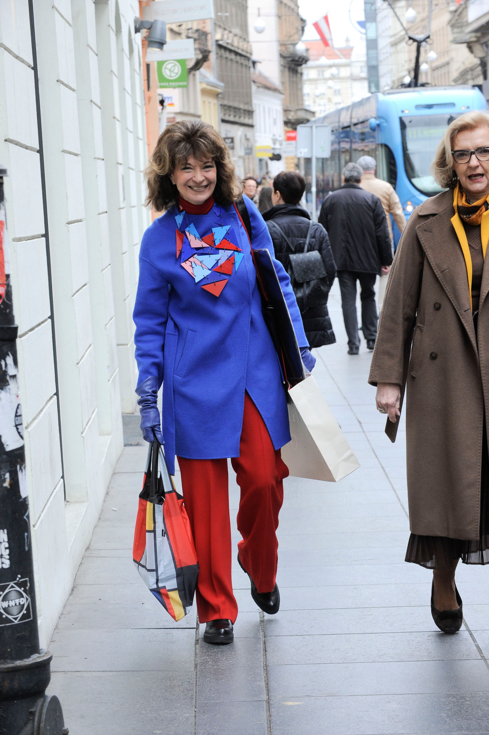 Diana Sokolić, akademska slikarica i vlasnica branda nakita Diana's, uvijek oduševljava svojim istančanim modnim stilom.