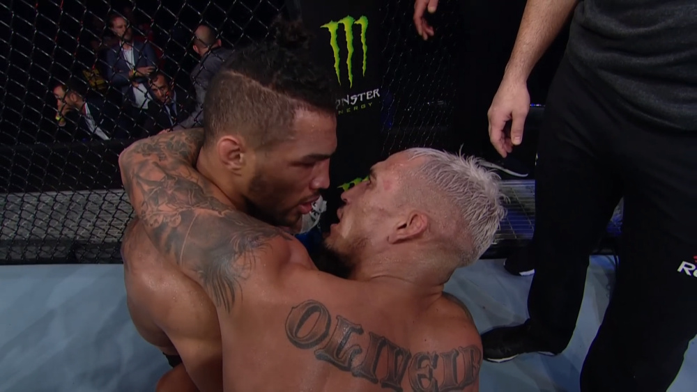 Kevin Lee i Charles Oliveira