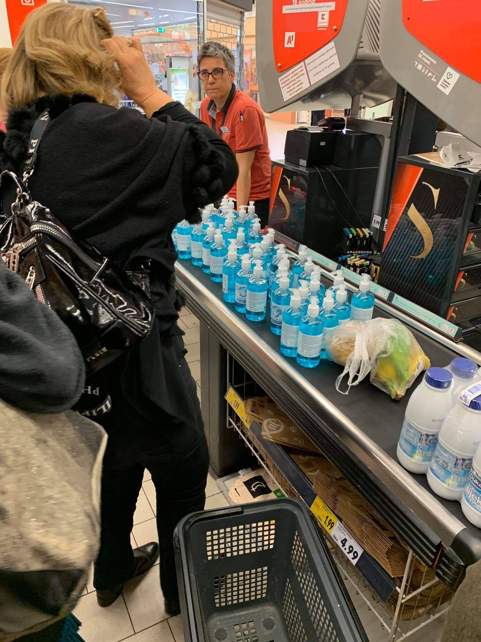 89489785_1594598670742821_7187694247359807488_o