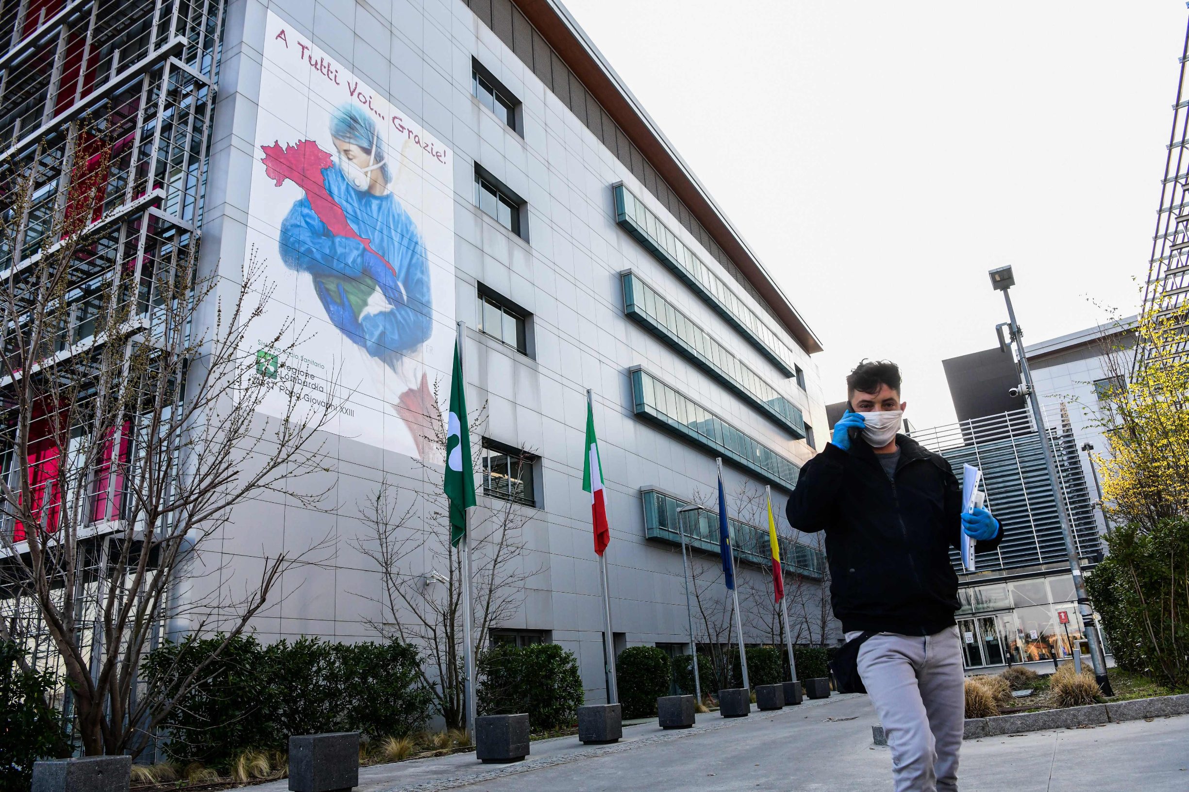Mural napravljen na bolnici u Bergamu kao zahvala medicinskom osoblju u jeku epidemije
