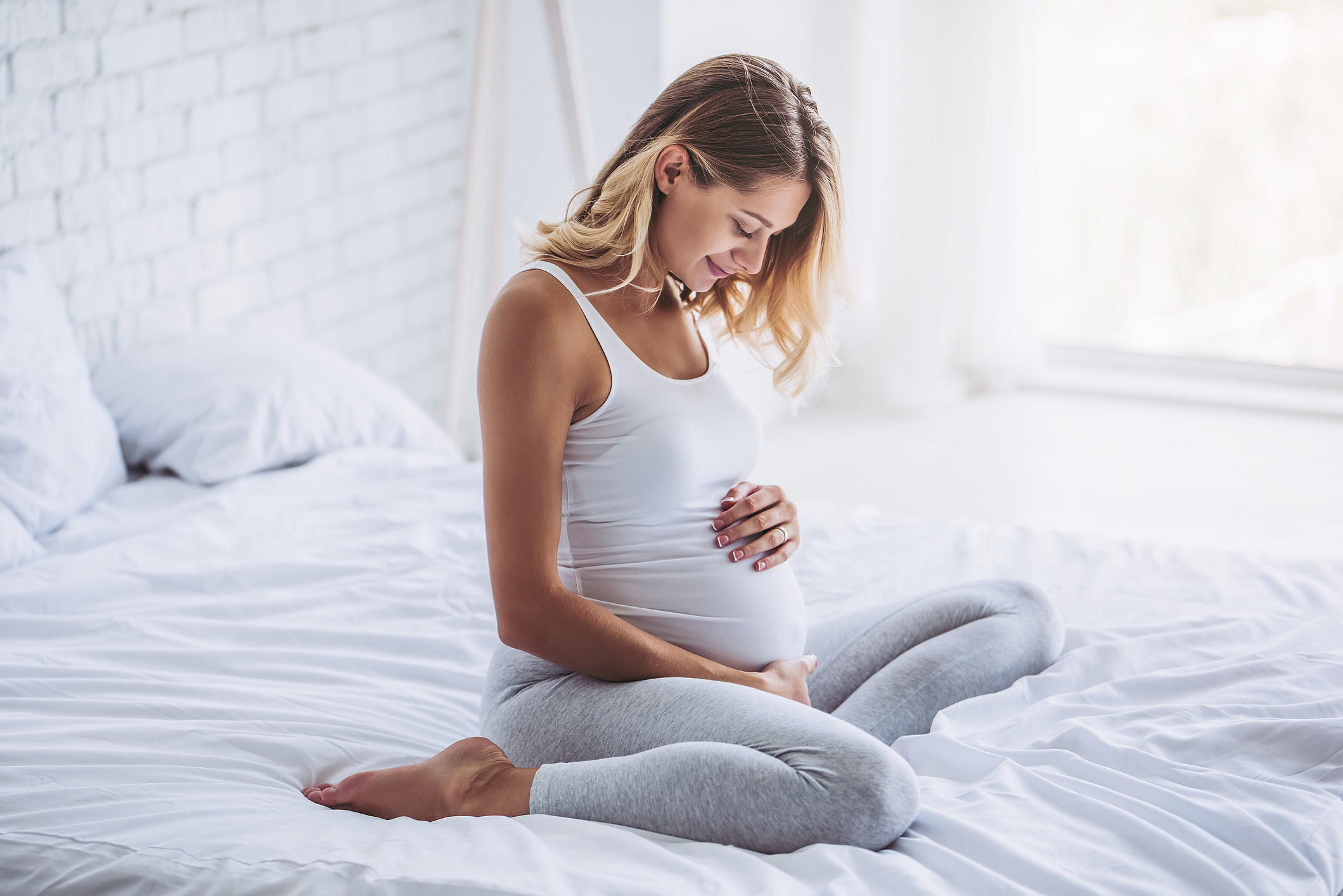 Sadašnje informacije američkog Centra za kontrolu i prevenciju bolesti upućuju na to da ne postoji povećan rizik za pobačaj ili druge komplikacije