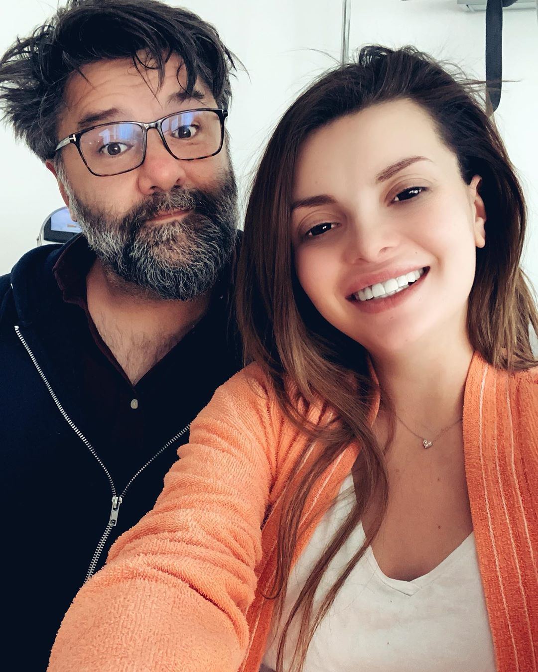 Ella Dvornik i Charles Pearce