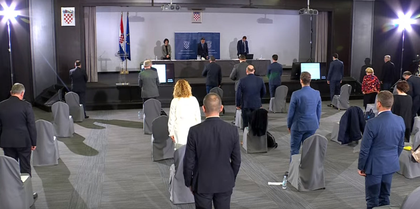 Sabor zajeda u staroj Ininoj zgradi