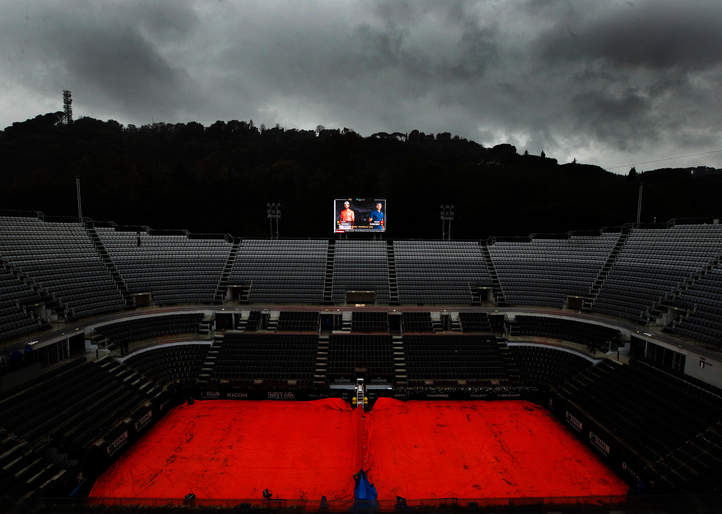 Tenis prazan teren
