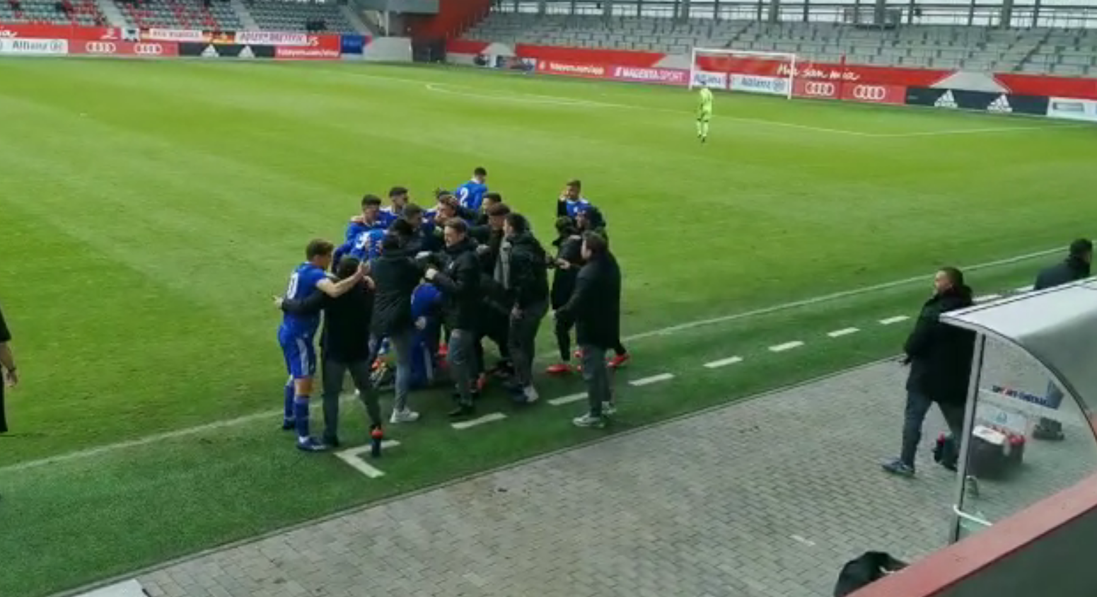 Dinamo mladi slavlje