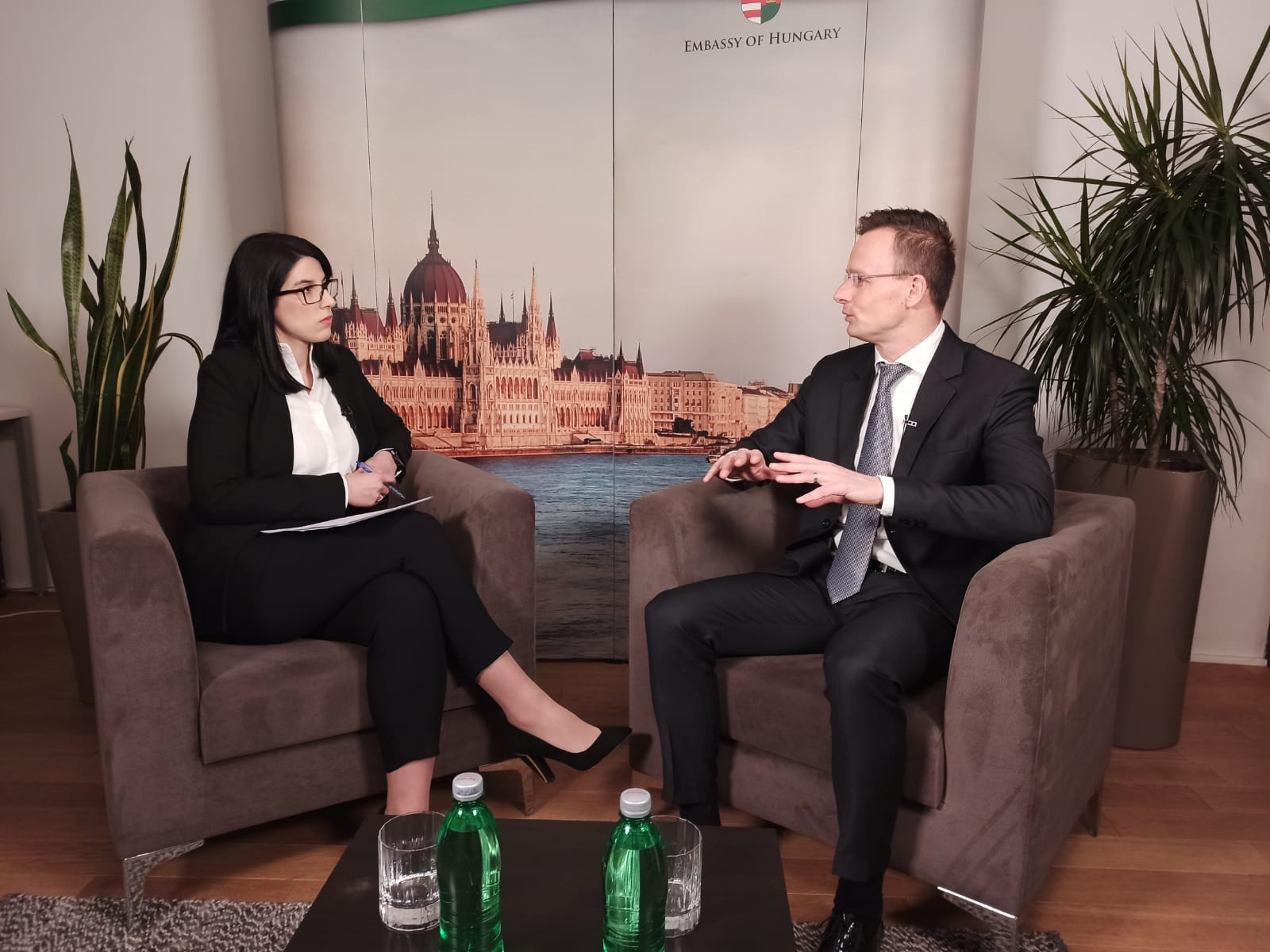 Peter Szijjártó Media servis