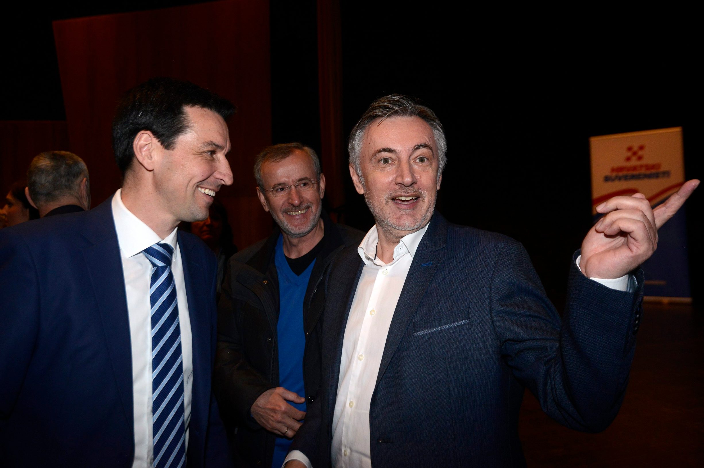 Ladislav Ilčić i Miroslav Škoro na skupu Hrvatskih suverenista