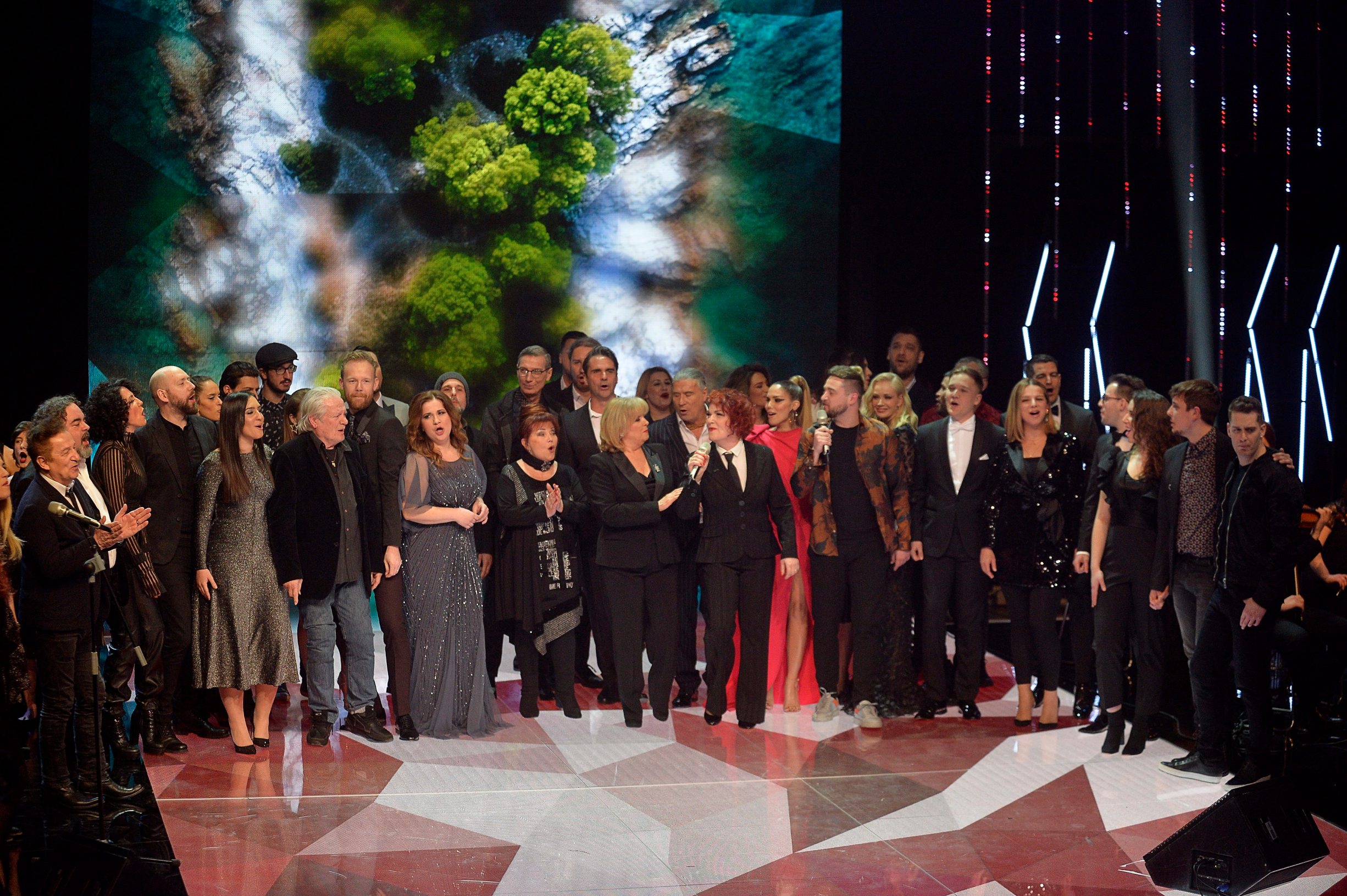 Band Aid Zlatni Studio 2020.