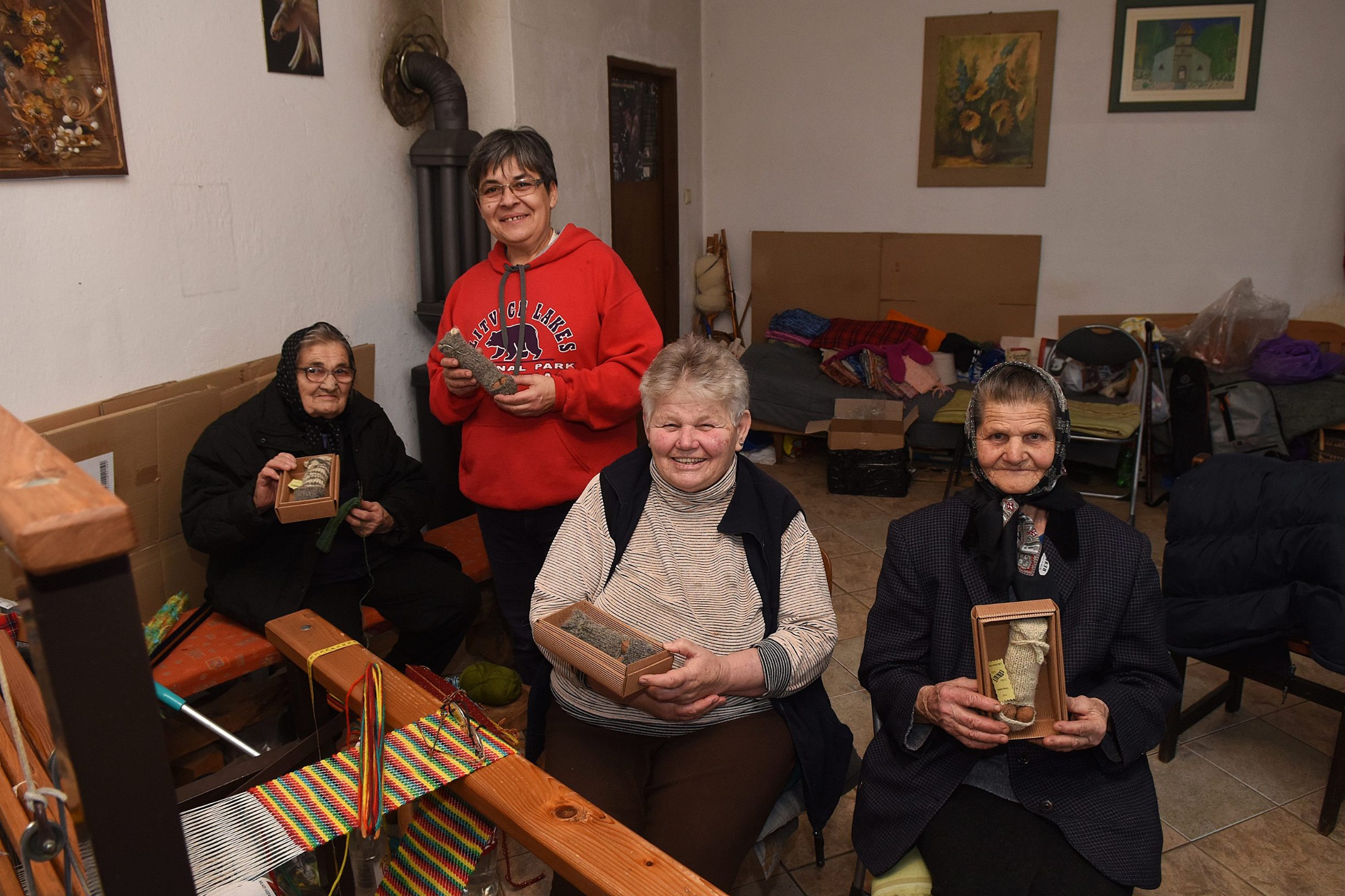 Božica Leka, Sonja Leka, Anka Olga, Dara Prica i Manda Luketić