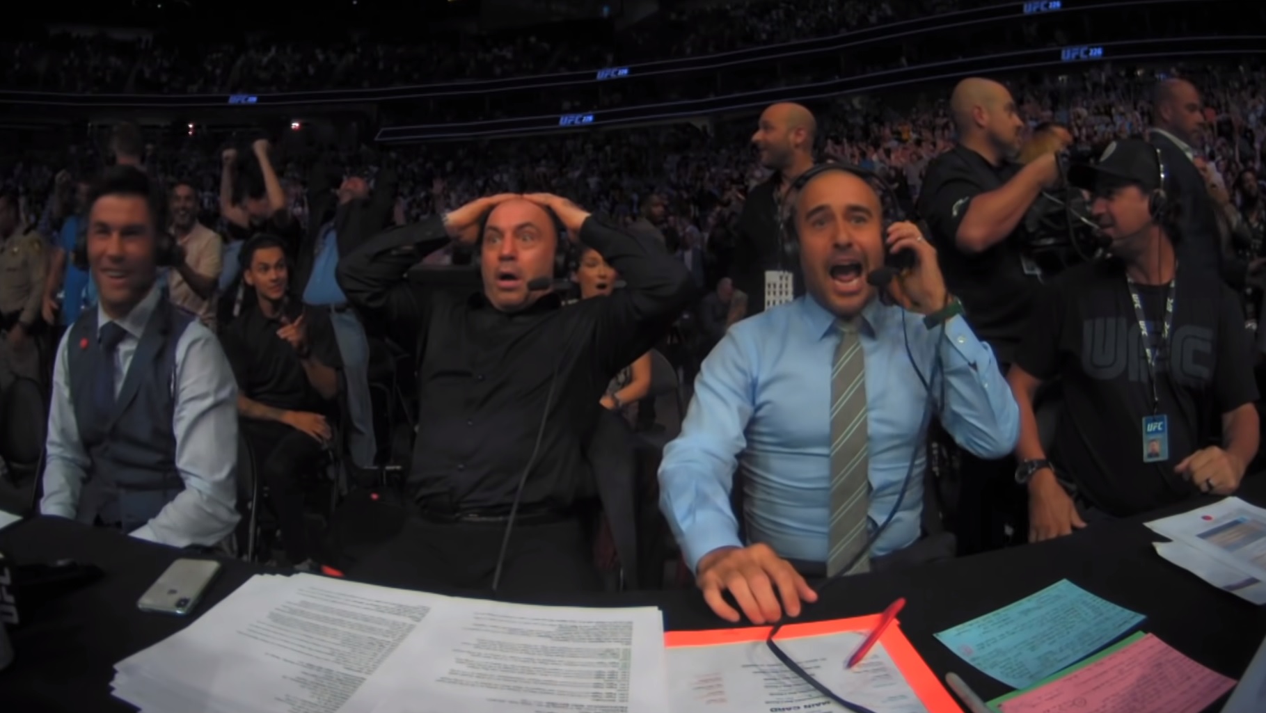 Dominick Cruz, Joe Rogan i Jon Anik