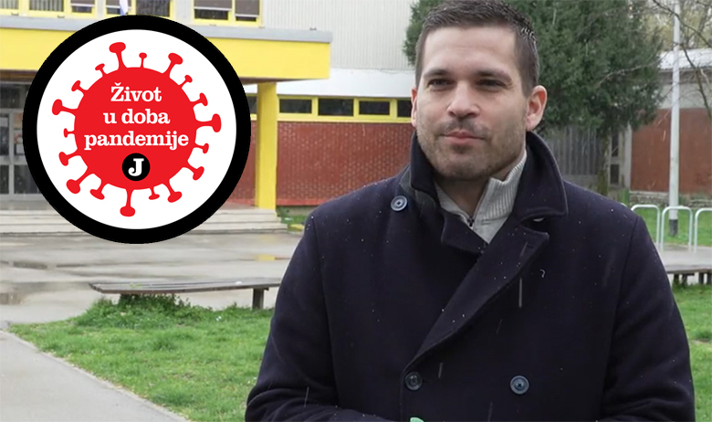 ecsImgprofesor-6385761562622726407