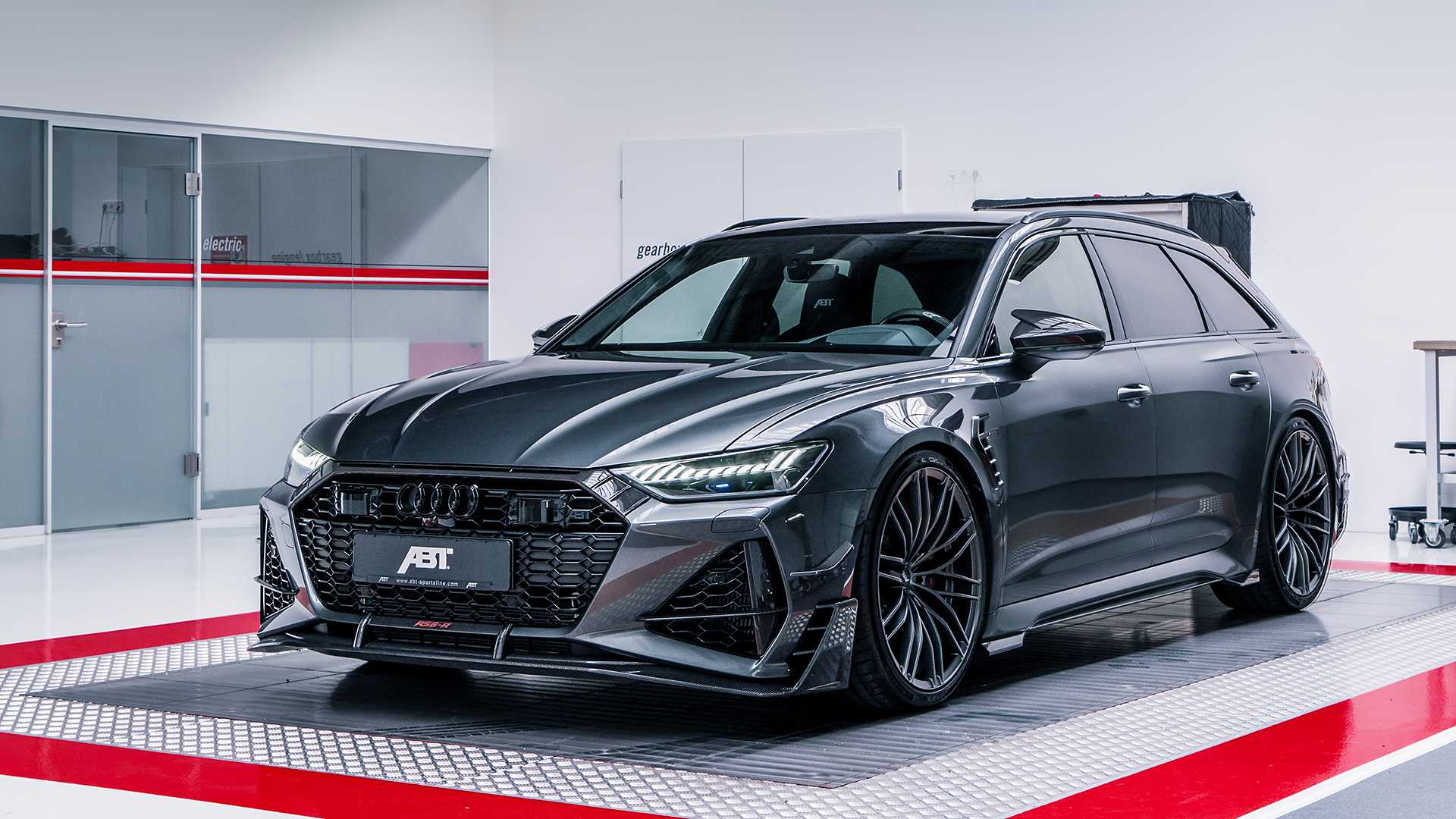 Audi-RS6-R-2_1