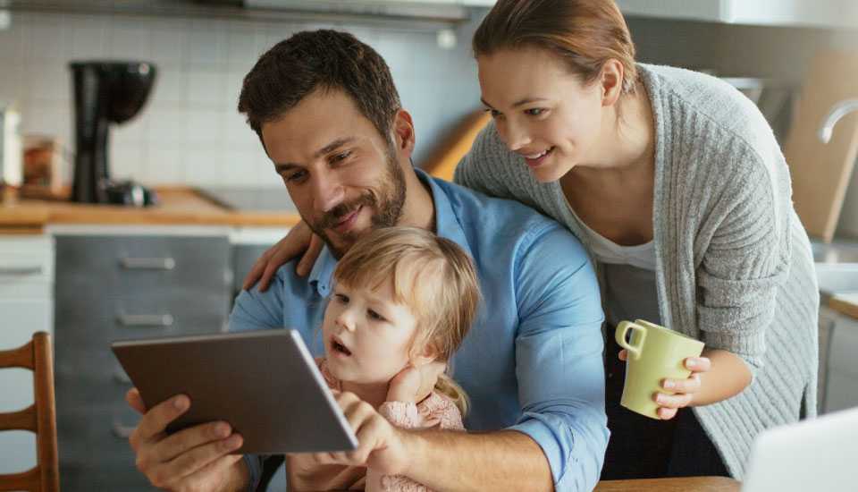 Zaba-ostajemdoma-web-960x550