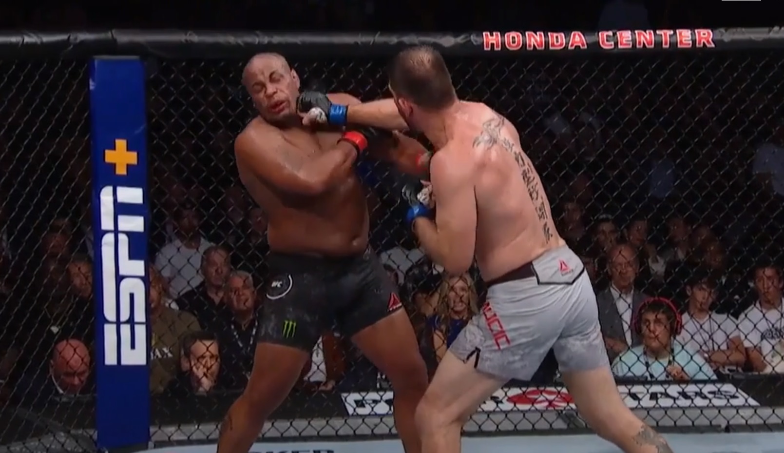 Cormier vs. Miočić