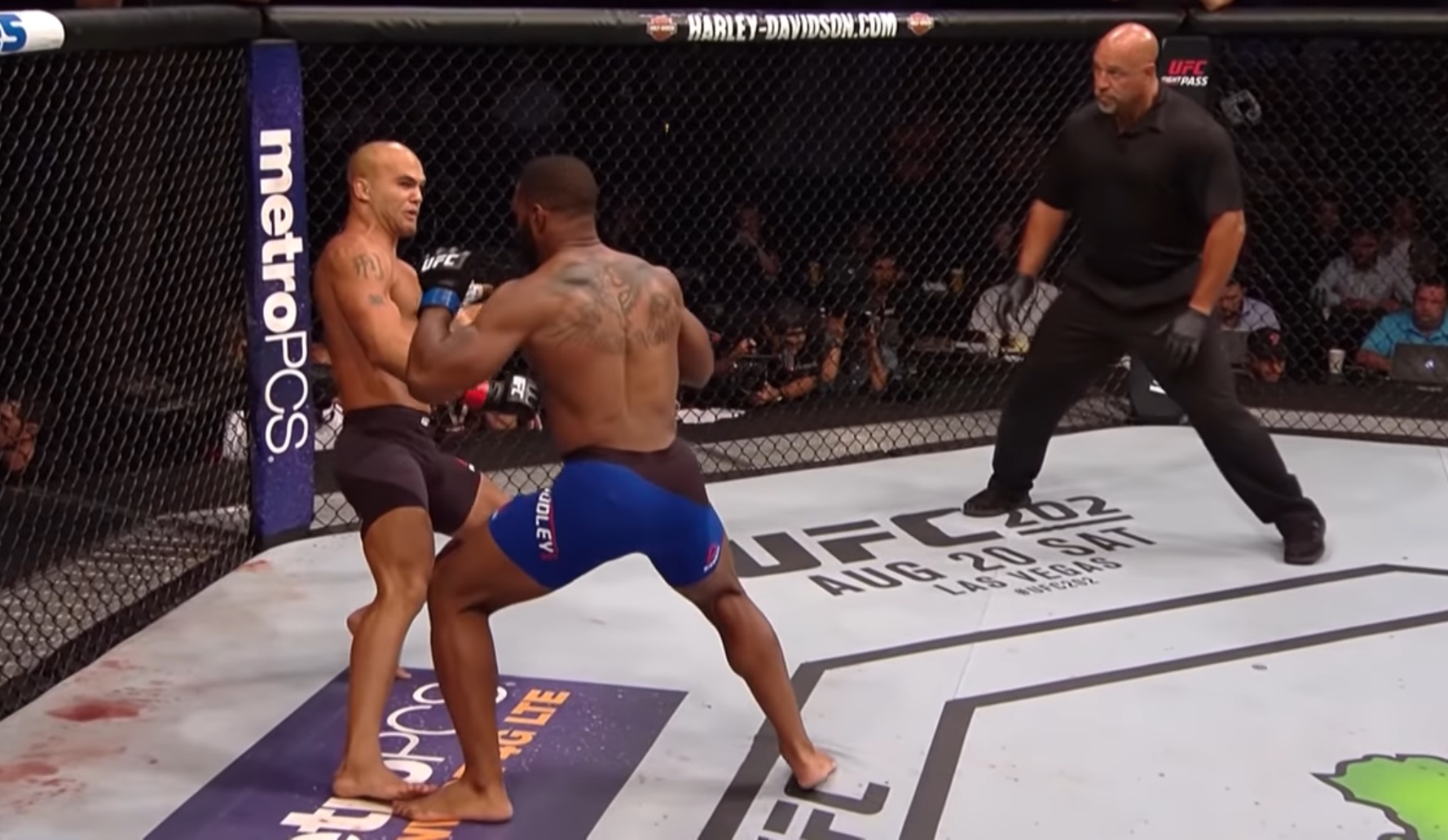 Lawler vs. Woodley