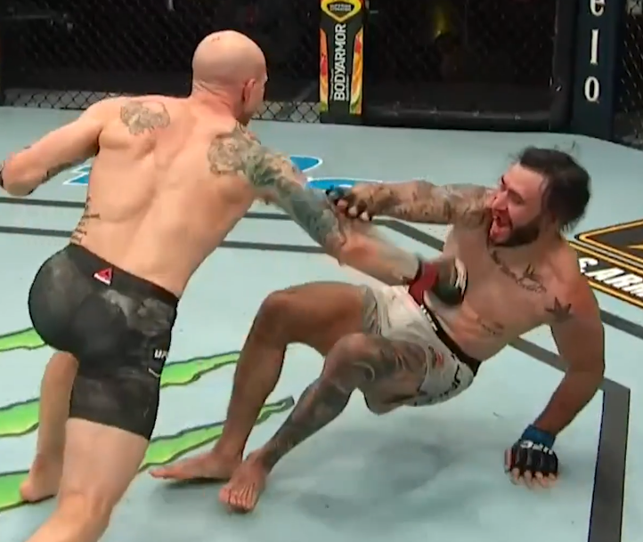 Josh Emmett i Shane Burgos