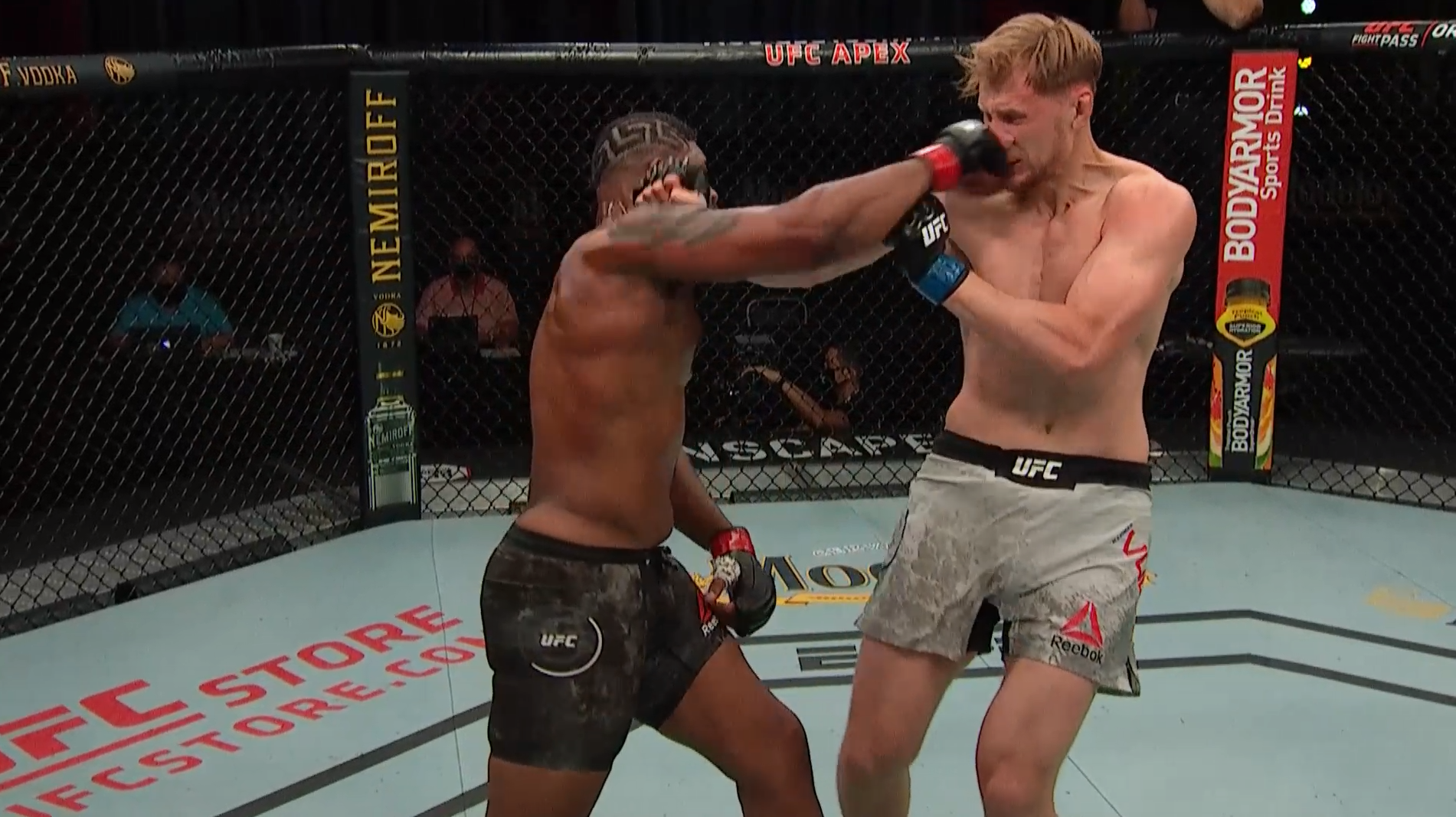 Curtis Blaydes i Alexander Volkov