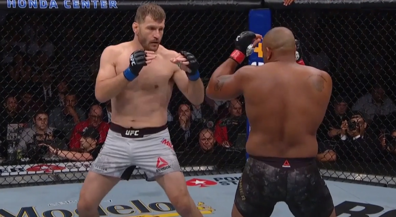 Cormier vs. Miočić