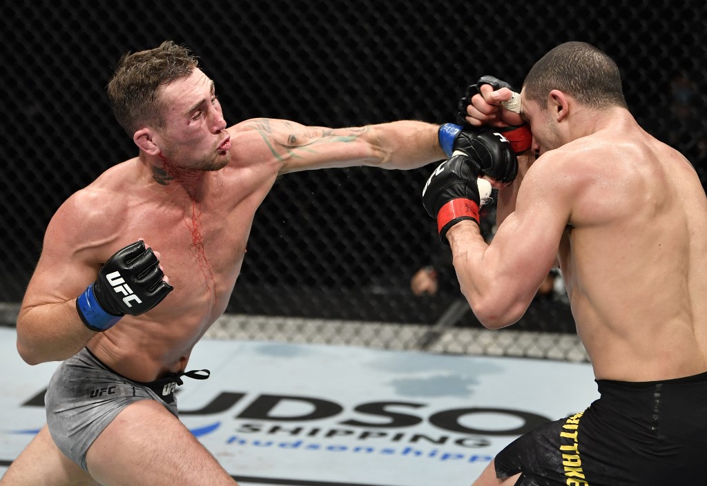 Darren Till i Robert Whittaker