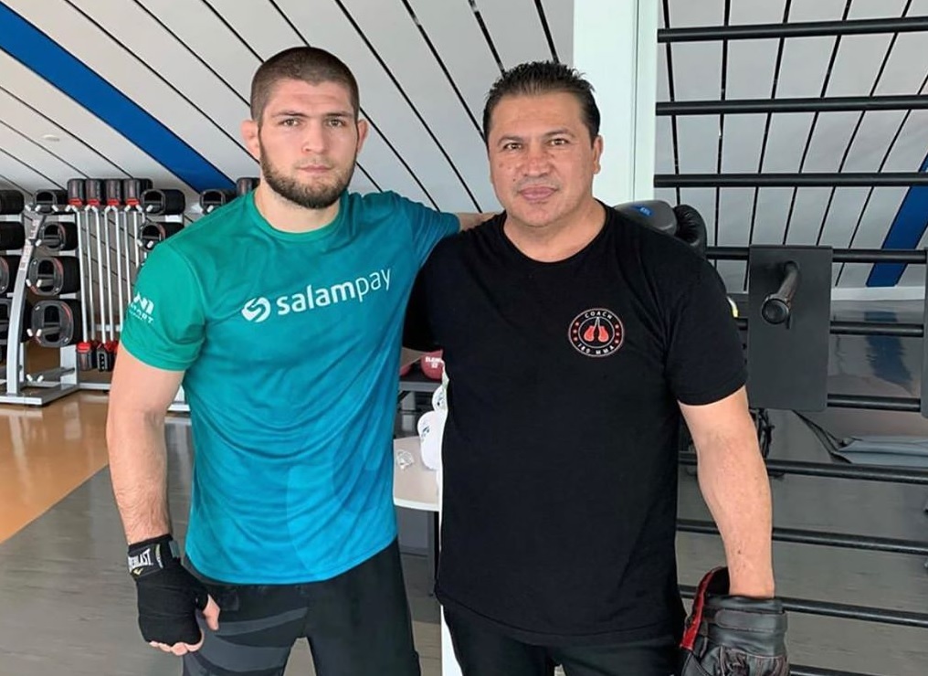 Khabib Nurmagomedov i Javier Mendez