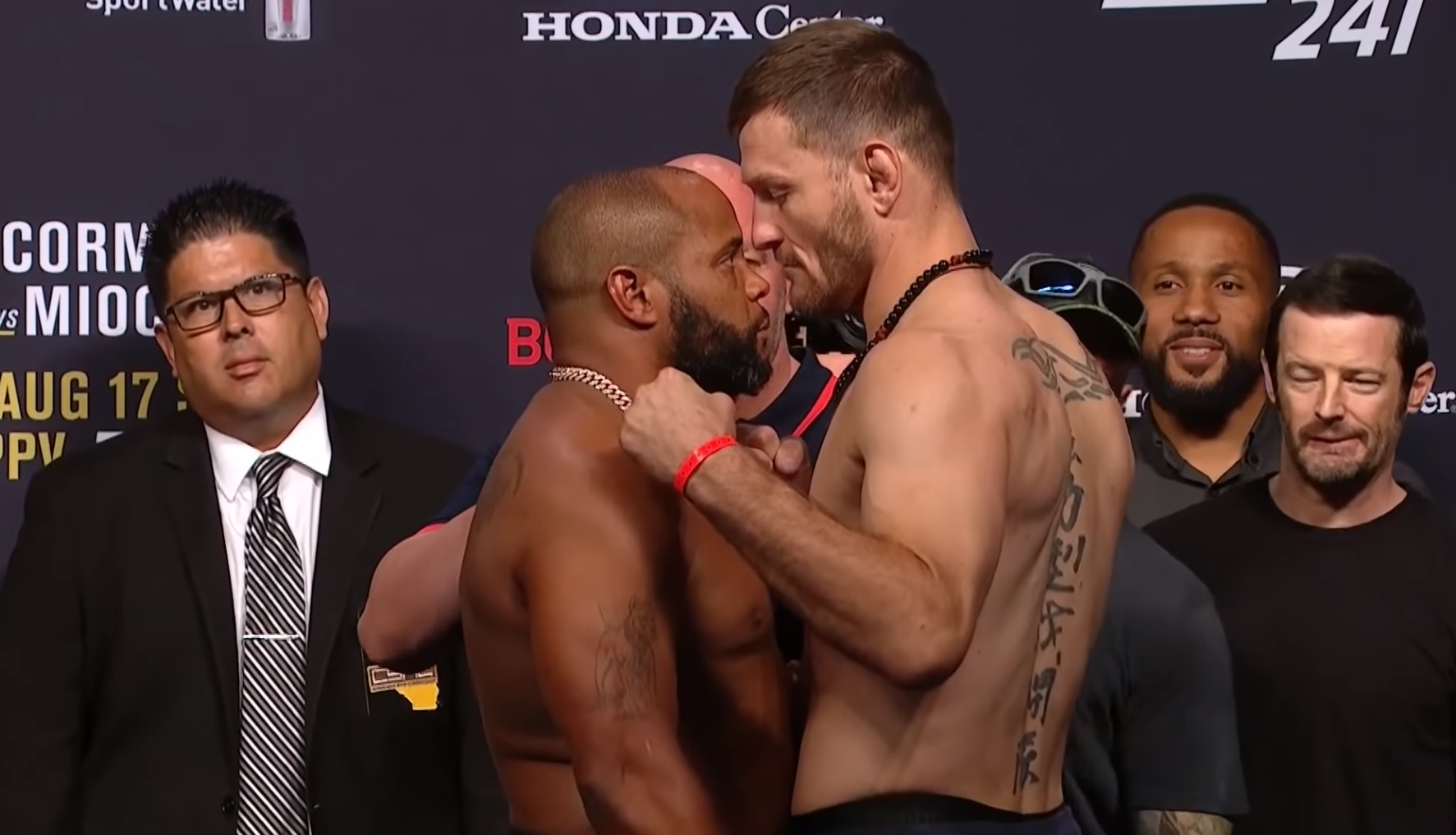 Cormier vs. Miočić