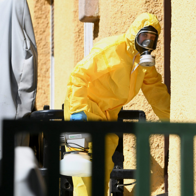 dezinfekcija_bolnica4-090420-1