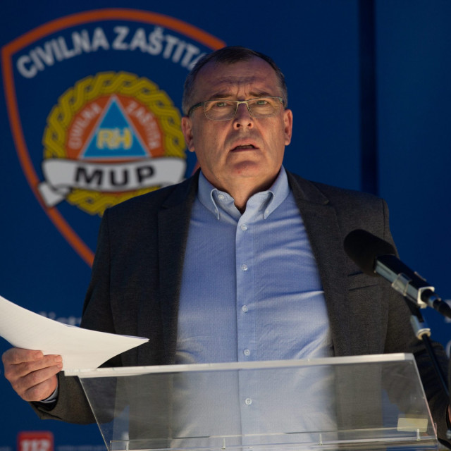 stozer_civilna5-170420