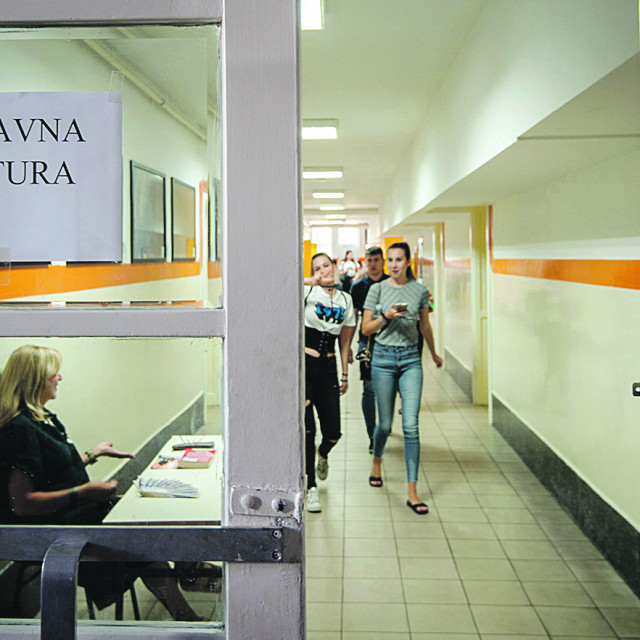 pa_4027174_drzavna_matura3-190617