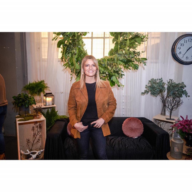 44308719_264565270916424_6708302644987364281_n(1)