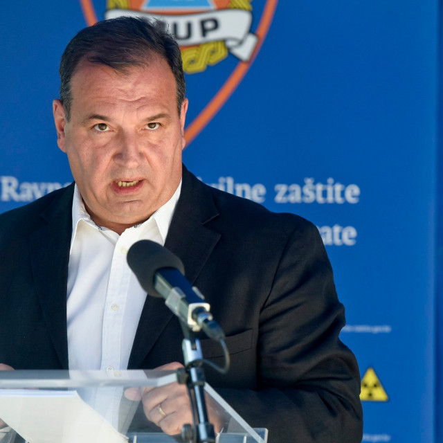 stozer_cz_rh9-250420