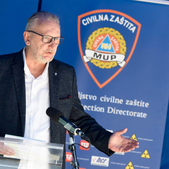 Davor Božinović
