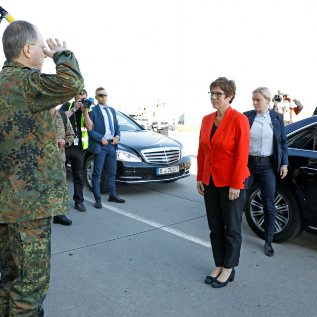 Ministrica obrane Annegret Kramp-Karrenbauer