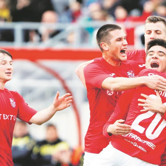 pa_4723986_orijent_bsk11-290220_copy