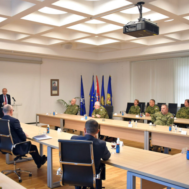 Krstičević epidemiolozi